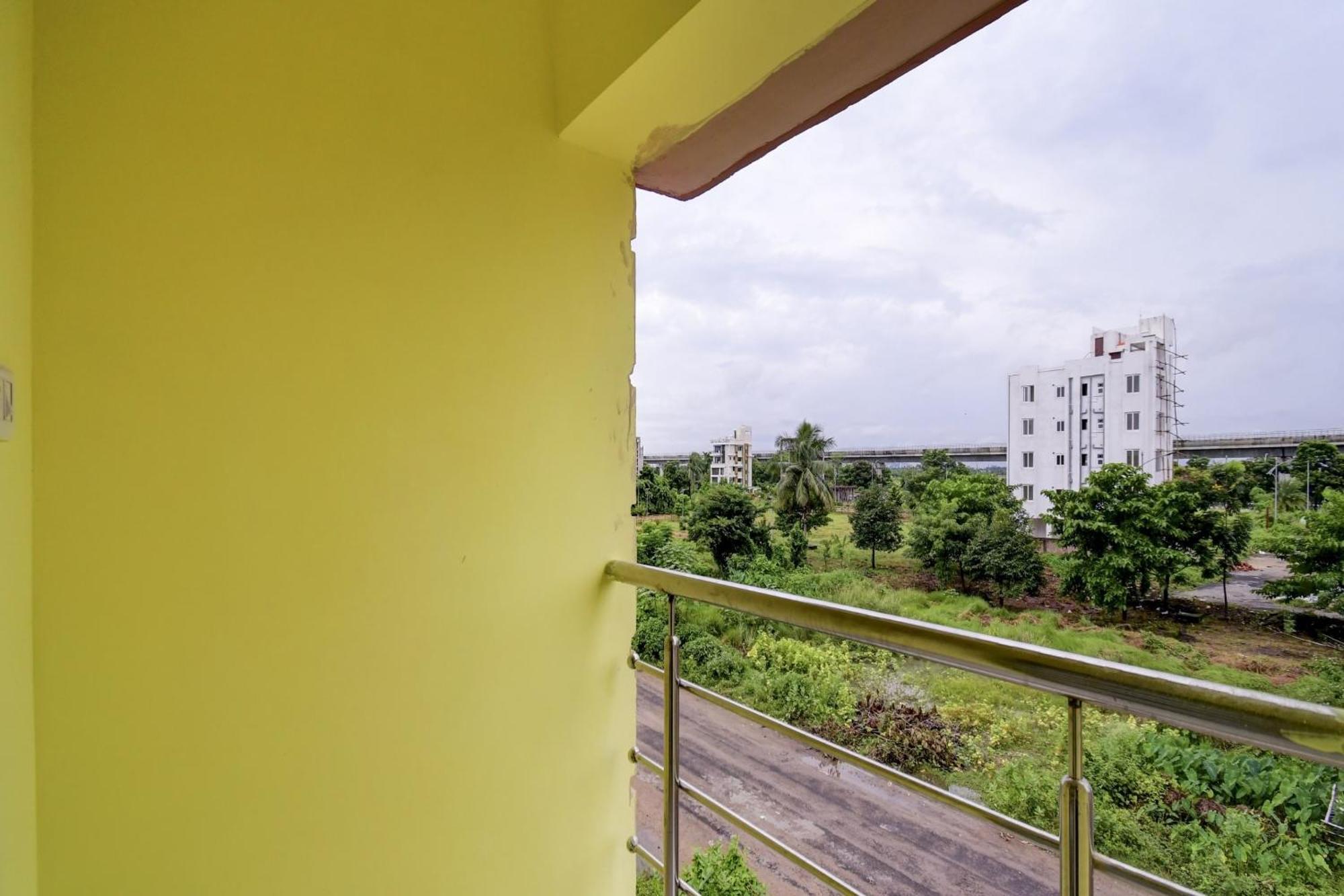 Super Hotel O 4 Friends Calcutta Exterior foto